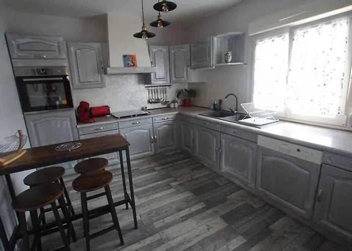 Les Myrtilles Saint-nabord, 5 Personnes, 4 Pieces Avec Garage Prázdninový dům Saint-Nabord